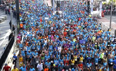 São Paulo (SP), 31/12/2023 - Em sua 98ª edição, a Corrida Internacional de São Silvestre reuniu 35 mil corredores na Avenida Paulista, em São Paulo.  Foto Paulo Pinto/Agência Brasil