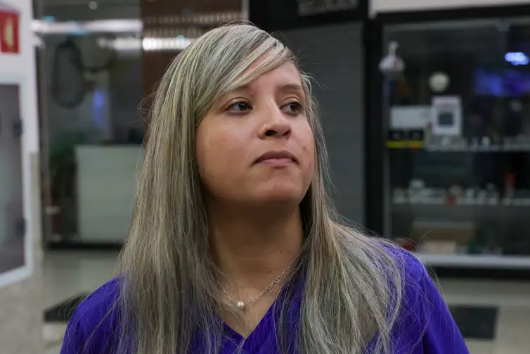 Brasília, DF 31/12/2025 - A Mega-Sena da Virada será sorteada nesta quarta-feira (31) à noite, em São Paulo. O concurso pagará um prêmio estimado de R$ 1 bilhão aos acertadores das seis dezenas. Thais Ribeiro, fala com a Agência Brasil Foto: Fabio Rodrigues-Pozzebom/ Agência Brasil