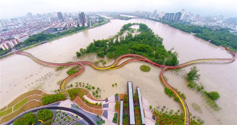 China. Projeto de cidade-esponja do paisagista e arquiteto chinês Kongjian Yu. Jinhua Harbin Qunli Stormwater Park. Foto Divulgação escritório Turenscape
