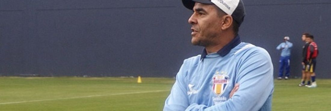 Auxiliar Evandro Guimarães é efetivado no Grêmio Barueri