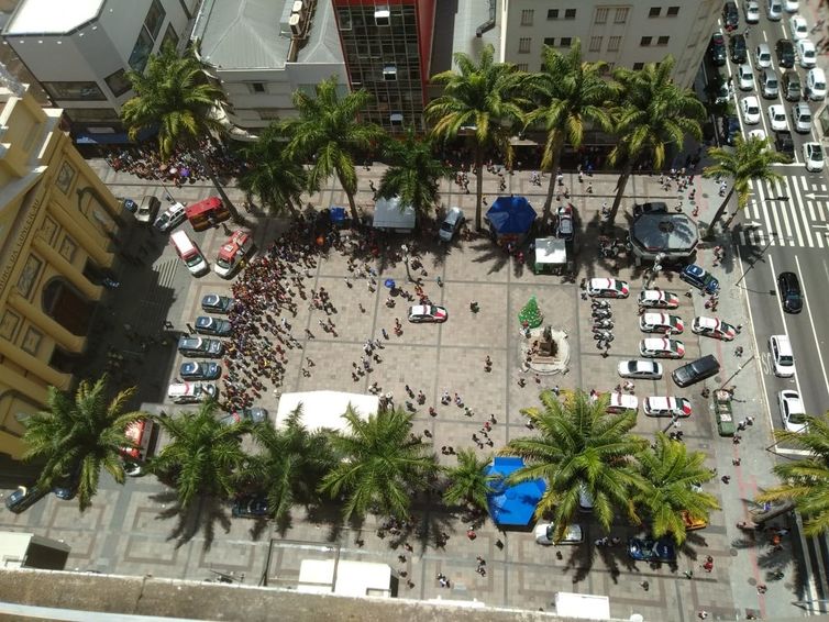 Tiroteio na catedral metropolitana de Campinas