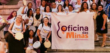 Oficina das Minas, projeto que oferece aulas de instrumentos para mulheres