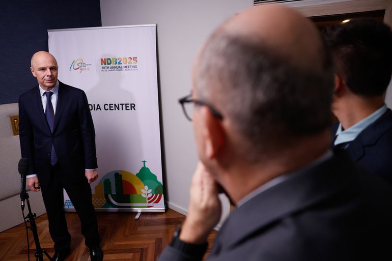 Rio de Janeiro (RJ), 05/07/2025 – O ministro das Finanças da Rússia, Anton Siluanov, fala sobre a 1° Reunião de Ministros de Finanças e Presidentes de Bancos Centrais do Brics, em Copacabana. Foto: Fernando Frazão/Agência Brasil