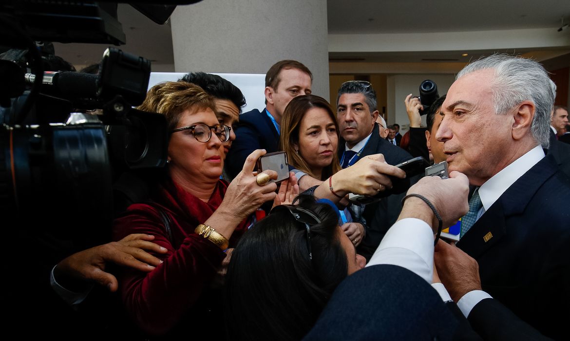 Mendoza/Argentina - Presidente Michel Temer fala à imprensa no  no Hotel Intercontinental (Alan Santos/PR)
