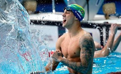 Guilherme Caribé fatura prata nos 100m livre do Mundial de piscina curta, em 12/12/2024