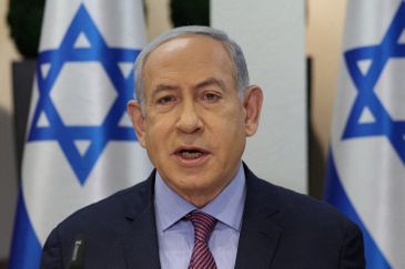 Benjamin Netanyahu em Tel Aviv<br />  31/12/2023    ABIR SULTAN/Pool via REUTERS