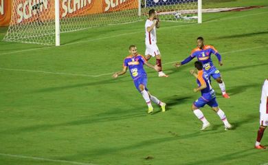 Fortaleza vence de virada o América_RN, a oitava e última rodada da Copa do Nordeste