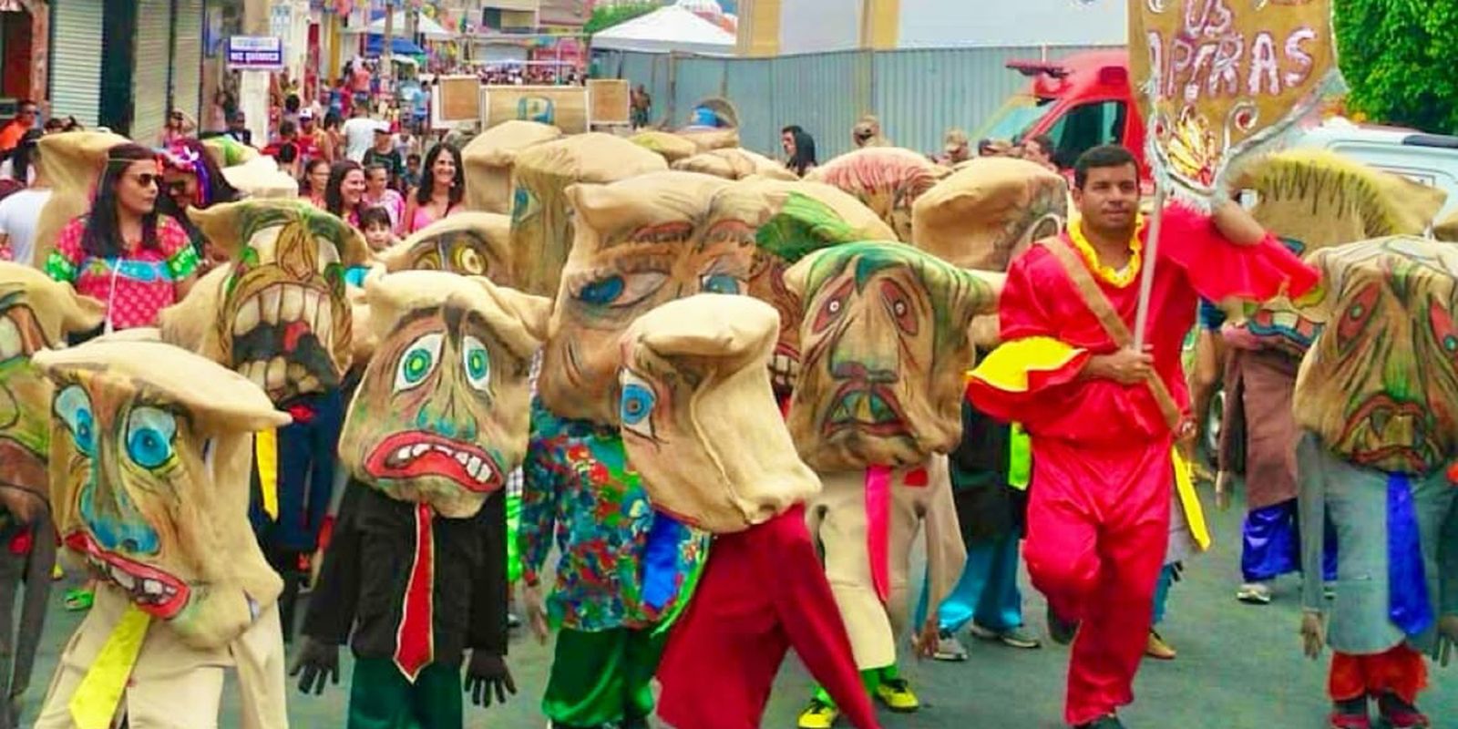 Agreste pernambucano tem carnaval com folclore e tradição