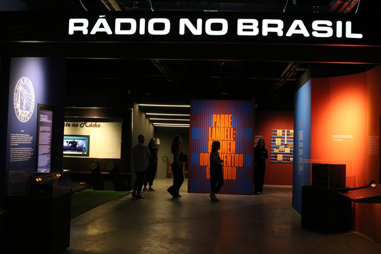 São Paulo (SP), 03/03/2023, Radio Exhibition in Brazil at the Museum of Image and Sound, in Jardim Europa.  Photo: Rovena Rosa/Agência Brasil