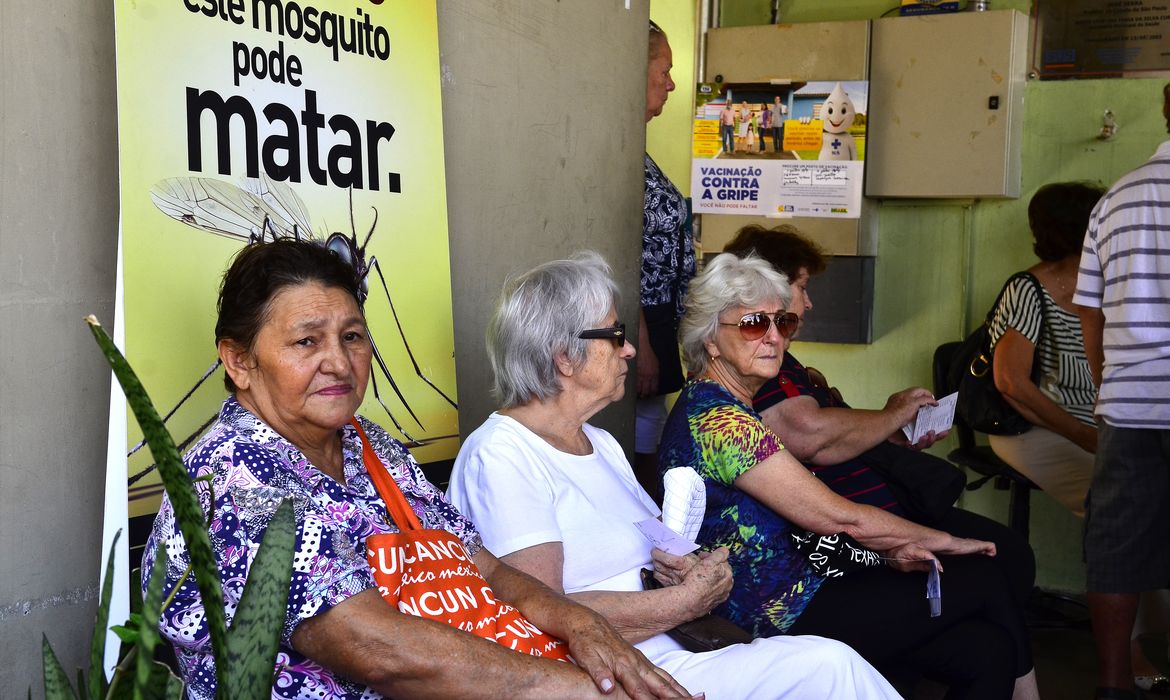 São Paulos - Primeiro dia de vacinação de idosos, gestantes e crianças de 3 meses a 5 anos, na Unidade Básica de Saúde Alto de Pinheiros, zona oeste  (Rovena Rosa/Agência Brasil)