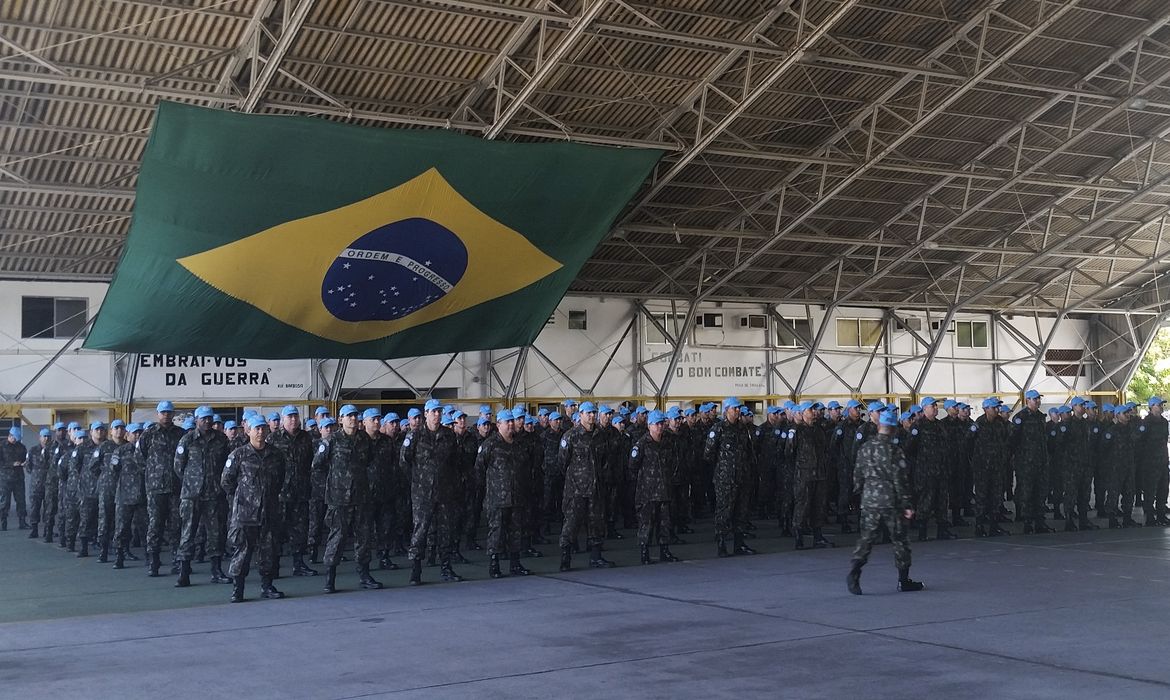 Militares brasileiros vão integrar a Força de Paz da Missão das Nações Unidas para Estabilização no Haiti (Minustah)