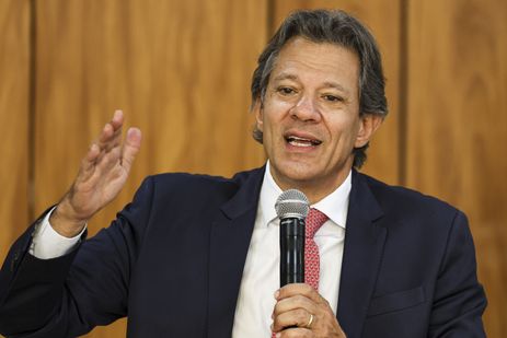 Brasília (DF), 09/17/2024 - Finance Minister Fernando Haddad during the signing ceremony of an agreement between Sebrae and the Brazilian Trade and Investment Promotion Agency (ApexBrasil), at the Planalto Palace. Photo: Marcelo Camargo/Agência Brasil