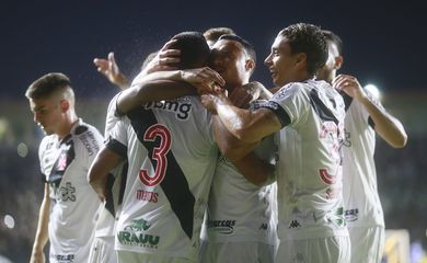 Vasco vence Novorizontino por 3 a 0 em São Januário - em 8/10/2022