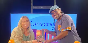 Helbson de Avila é doutorando em sociologia/UFF;  ativista no Movimento Antirracista, pesquisador engajado e autor da obra “A Raiz da questão, Estado, Políticas Públicas e a Análise da Igualdade Racial”.