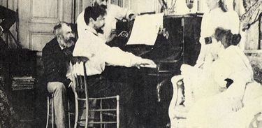 Claude Debussy, no verão de 1893, na casa de seu amigo Ernest Chausson