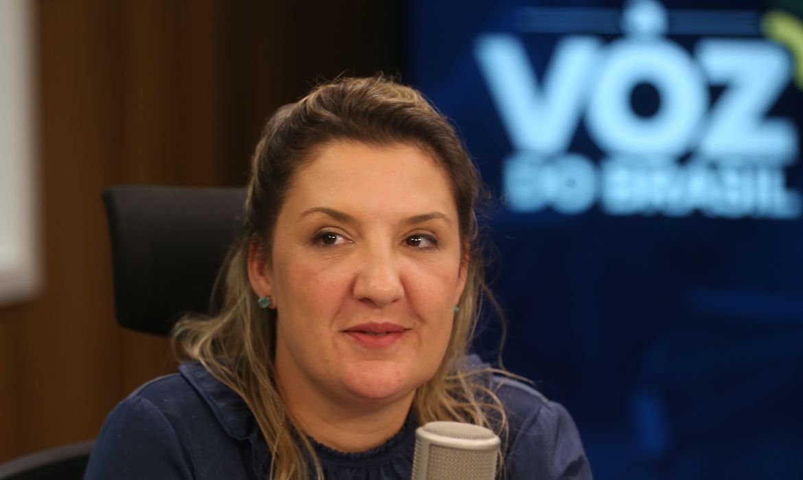 Secretária Especial de Produtividade e Competitividade, Daniella Marques Consentino, é a entrevistada no programa A Voz do Brasil