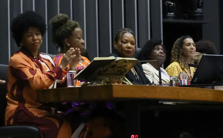 Brasília -DF 25/11/2025 - Sessão solene em Homenagem à Marcha das Mulheres Negras 2025. Foto: Lula Marques/ Agência Brasil.