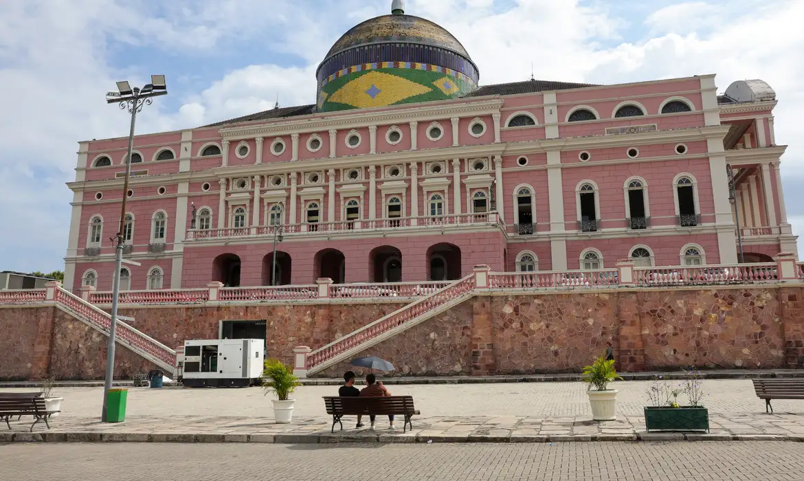 Manaus (AM) 03/07/2024 - Cenas da cidade de Manaus, Teatro Amazonas.
Foto: Fabio Rodrigues-Pozzebom/Agência Brasil