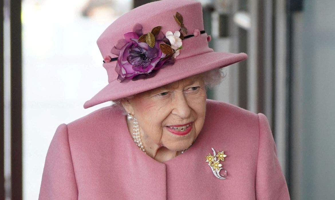 Políticos brasileiros lamentam morte de rainha Elizabeth 2ª