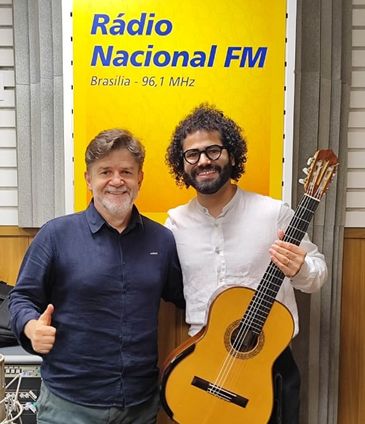 Pedro Aguiar e Marcelo Ferreira nos estúdios