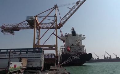 7610CC-GERMANY-RED_SEA_SHIPPING_COSTS