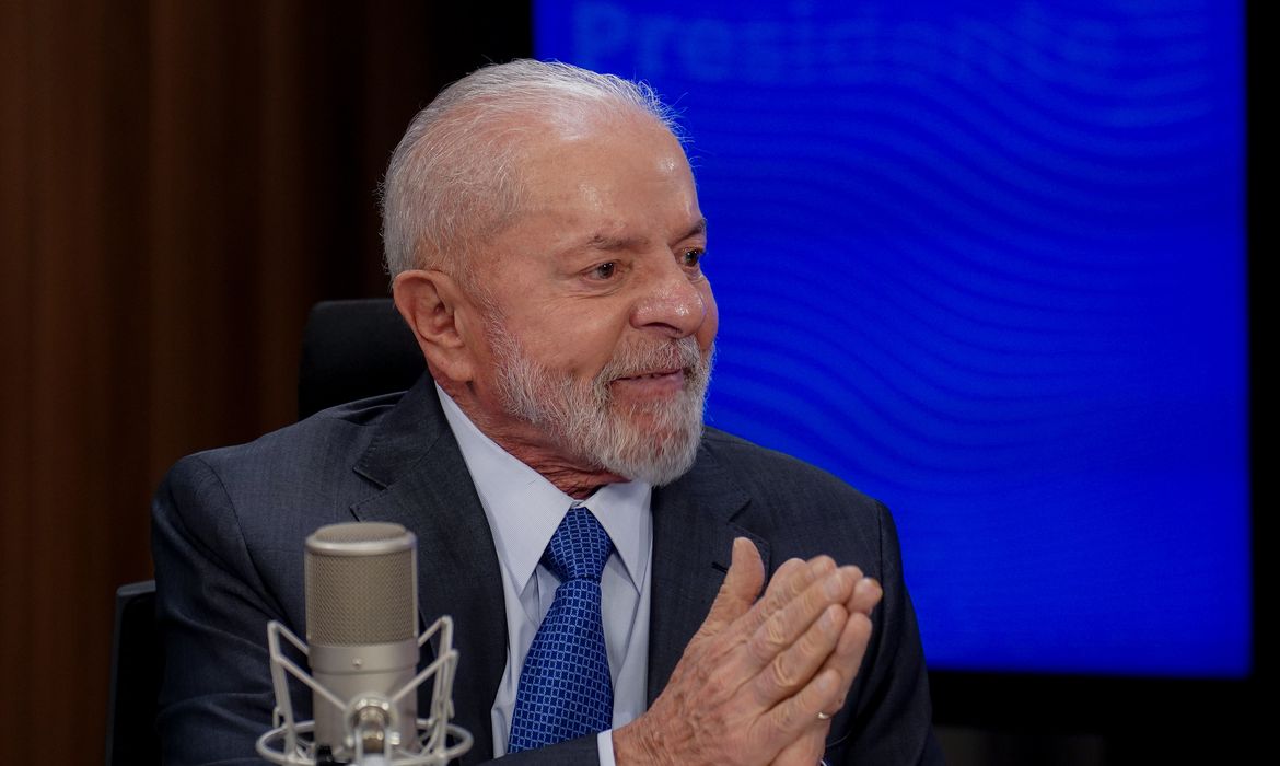07/05/2024 – O presidente Lula, durante entrevista no programa Bom Dia, Presidente, nos estúdios da EBC.   Foto: Rafa Neddermeyer/Agência Brasil