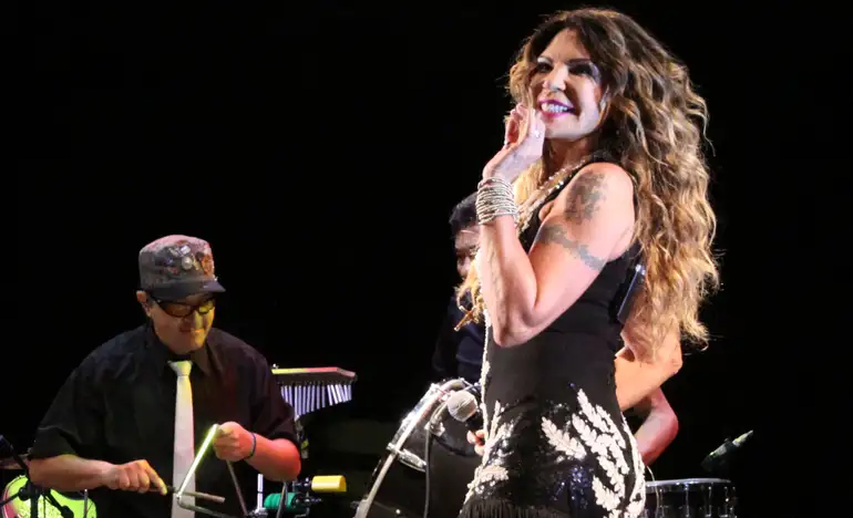 Brasília (DF) 05/06/2025 - TV Brasil e Rádio Nacional transmitem show de Elba Ramalho nos festejos de Caruaru na programação especial do Arraiá Brasil. Foto: TV Brasil