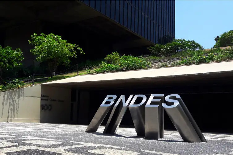 Miguel Ângelo/CNI/Direitos reservados Banco Nacional de Desenvolvimento Econômico e Social - BNDES.