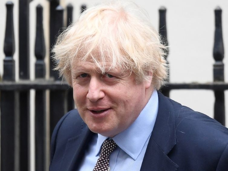 Premiê britânico, Boris Johnson, deixa residência oficial em Londres