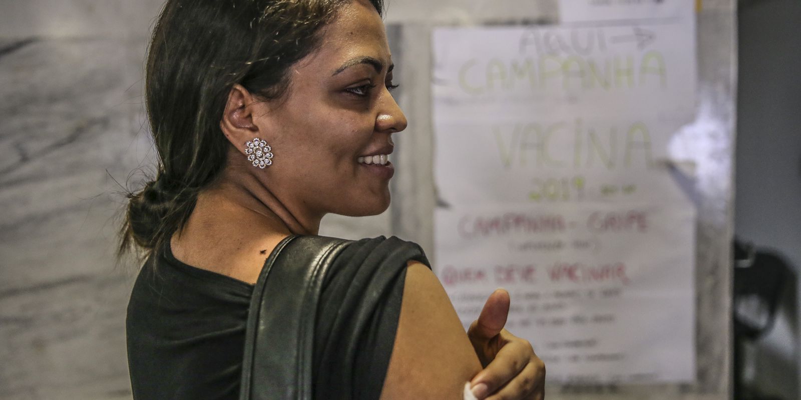 Campanha de vacinação contra gripe começa em todo o país 
