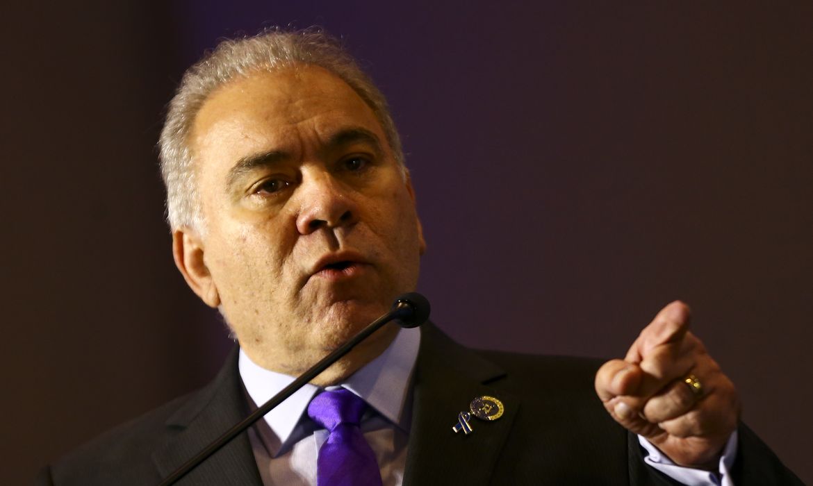 Ministro diz que contratos atuais já preveem vacinas atualizadas | Agência  Brasil