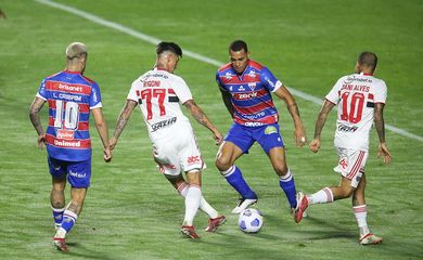 são paulo, fortaleza, copa do brasil