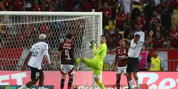 Flamengo e Botafogo só empatam em partida sem muitas emoções no Maracanã