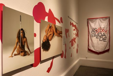 Tânia Rêgo/Agência Brasil Rio de Janeiro (RJ), 10/05/2024 - Projeto Assexybilidade traz visibilidade para a sexualidade de pessoas com deficiência. Ele inclui exposição e documentário, no Centro Municipal de Arte Hélio Oiticica, centro da cidade. Foto: Tânia Rêgo/Agência Brasil