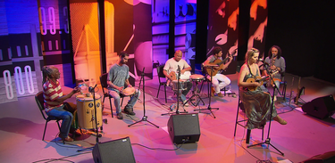 Roberta Nistra e o Grupo Samba Nosso no Ao vivo entre amigos