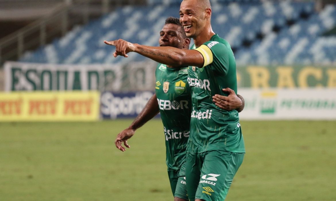 Serie B Em Duelo Por Vaga No G 4 Cuiaba Vence Juventude