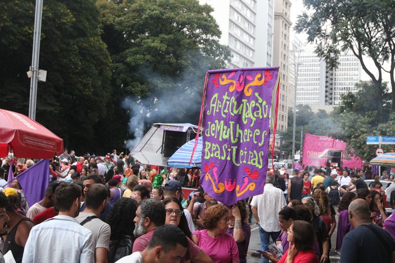 Um problema de classe 
(José Claudio de Paula)