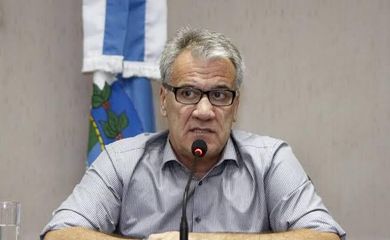 Alfredo Sampaio assina nota da SAFERJ contrária à volta imediata do futebol