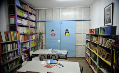 biblioteca (Fabio Rodrigues Pozzebom/Agência Brasil)