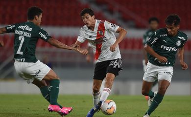Nacho Fernández em partida pelo River Plate contra o Palmeiras, na semifinal da Libertadores 2020.