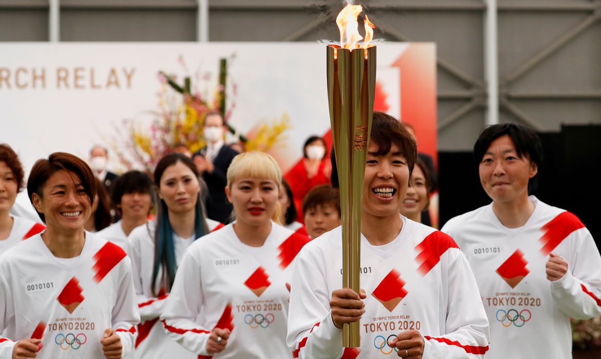 Revezamento da tocha olímpica em Naraha, na região de Fukushima, no Japão - Olimpíada - chama - Tóquio 2020