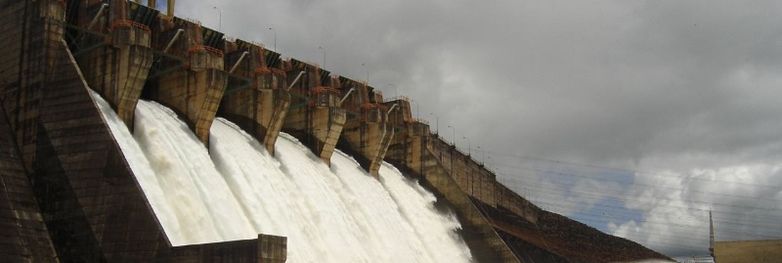 Usina hidrelétrica Itumbiara Goiás