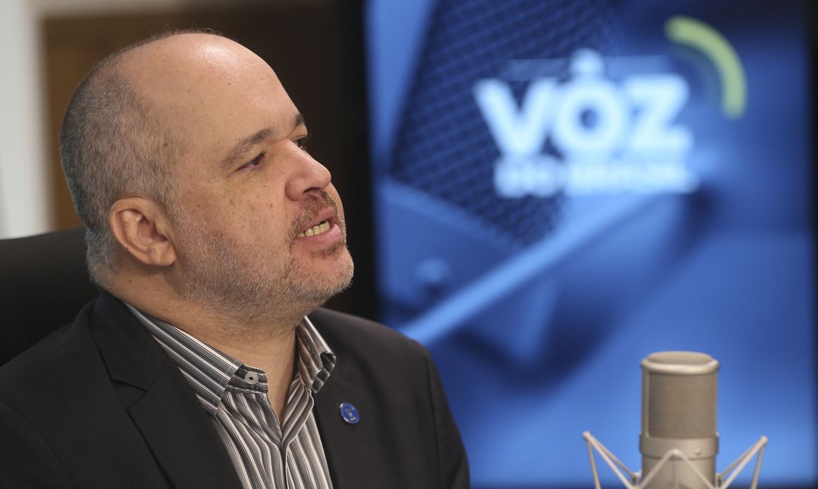 Marcus Vinicius Galletti, Diretor do Departamento de Projetos de Infraestrutura do Ministério das Comunicações, é o entrevistado do programa A Voz do Brasil