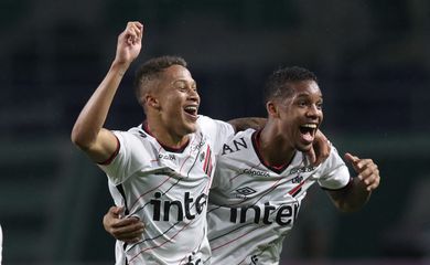 Copa Libertadores - Semi finals - Second Leg - Palmeiras v Athletico Paranaense