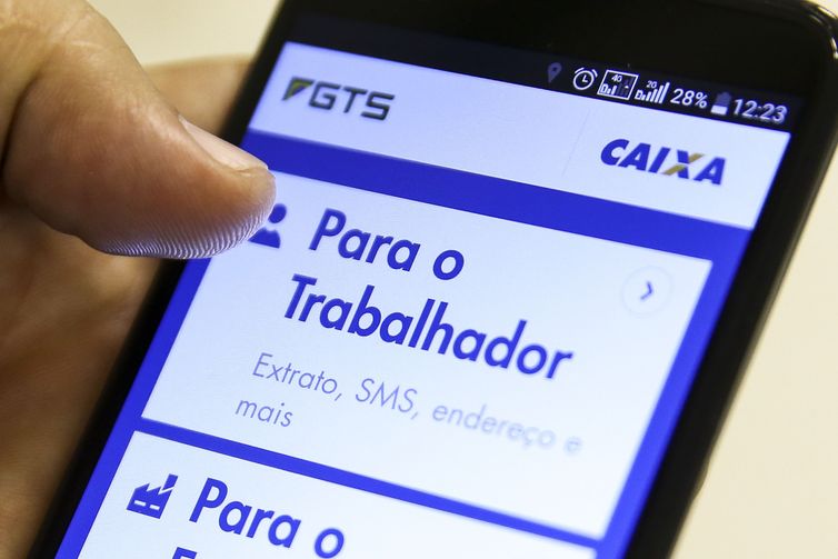 O PIS/Pasep pode ser acessado pelo App "Meu FGTS" (Foto Reprodução/ Agência Brasil)