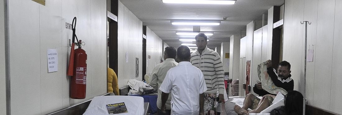 Hospital População sente os efeitos da greve nos hospitais federais do Rio