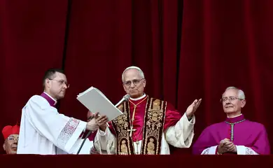 Papa Leão XIV pede que Igreja ilumine "noites escuras do mundo”