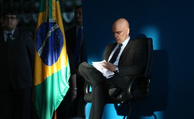 Brasília - Ex-ministro Alexandre de Moraes, que vai para o STF, durante transmissão do cargo ao novo ministro da Justiça e Segurança Pública, Osmar Serraglio (Fabio Rodrigues Pozzebom/Agência Brasil)