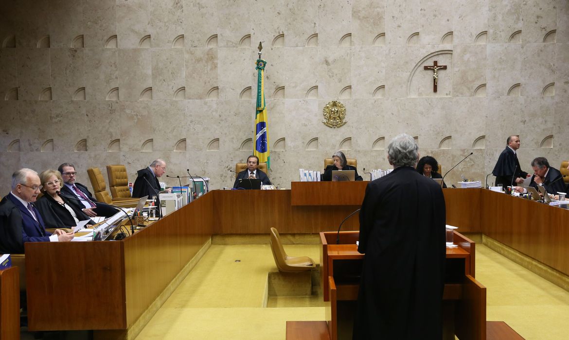 Sessão do STF para decidir sobre suspeição do procurador-geral da República, Rodrigo Janot, nas investigações relacionadas ao presidente Michel Temer, em 13/9/2017