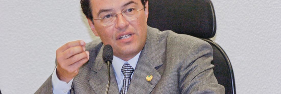 Eduardo Braga (PMDB/AM) é o novo ministro de Minas e Energia